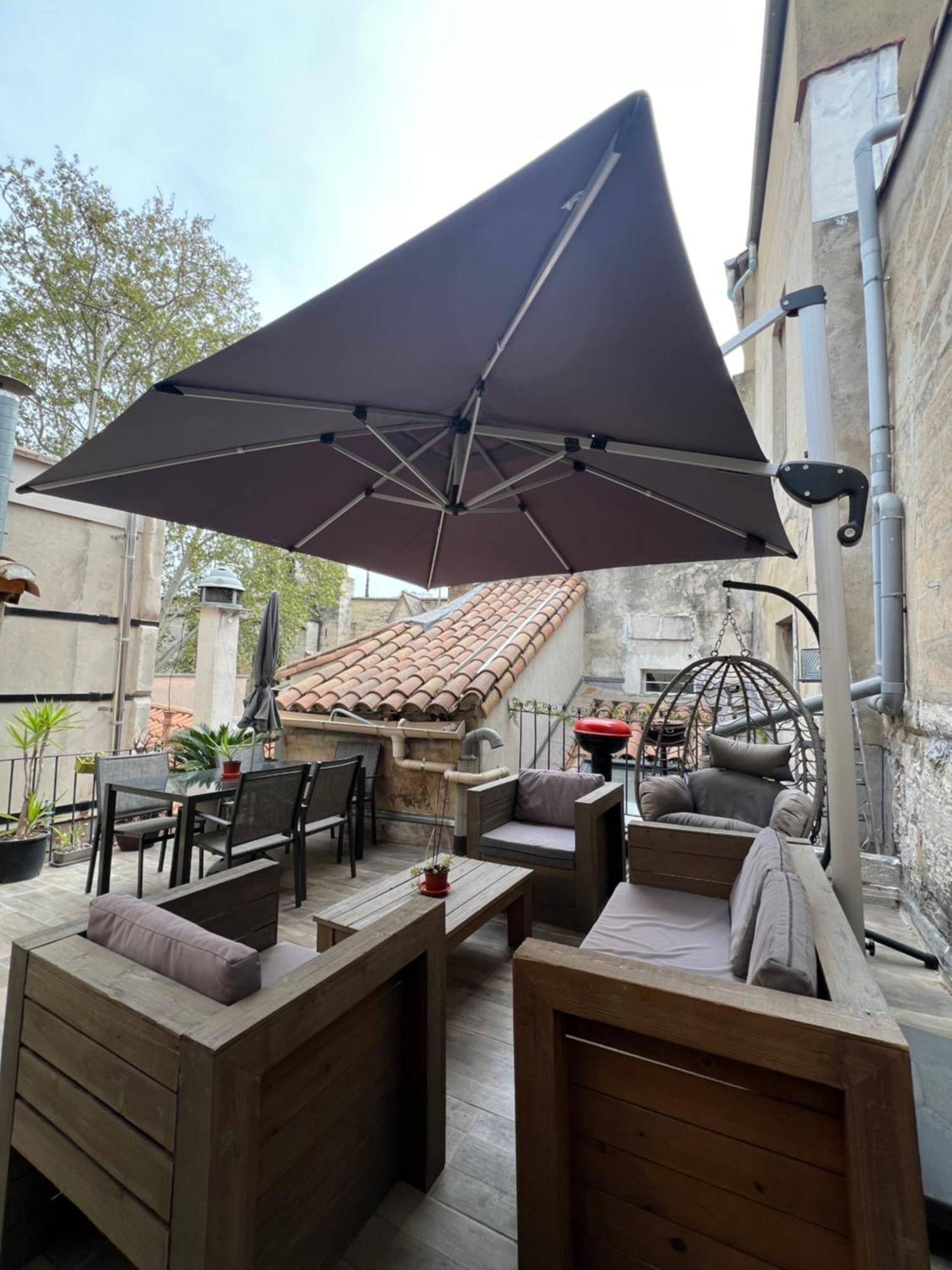 Renove, Vue Sur Palais Des Papes, Terrasse Et Wifi Troisieme Etage Apartment Avignon Exterior photo
